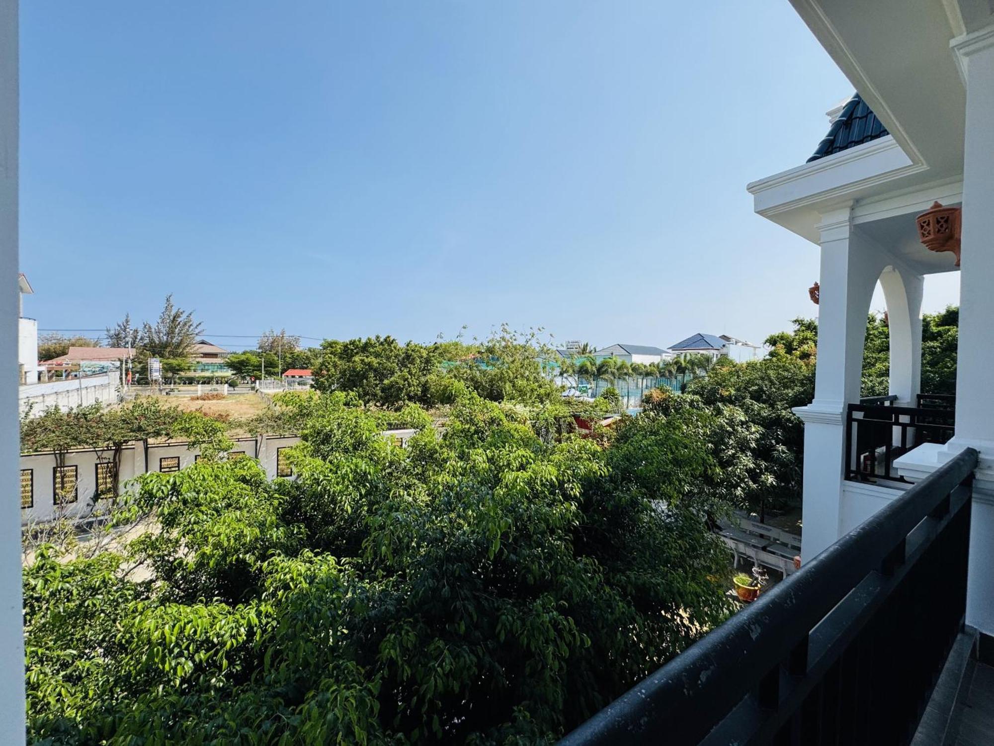 Ninh Chu 2 Hotel Phan Rang Εξωτερικό φωτογραφία